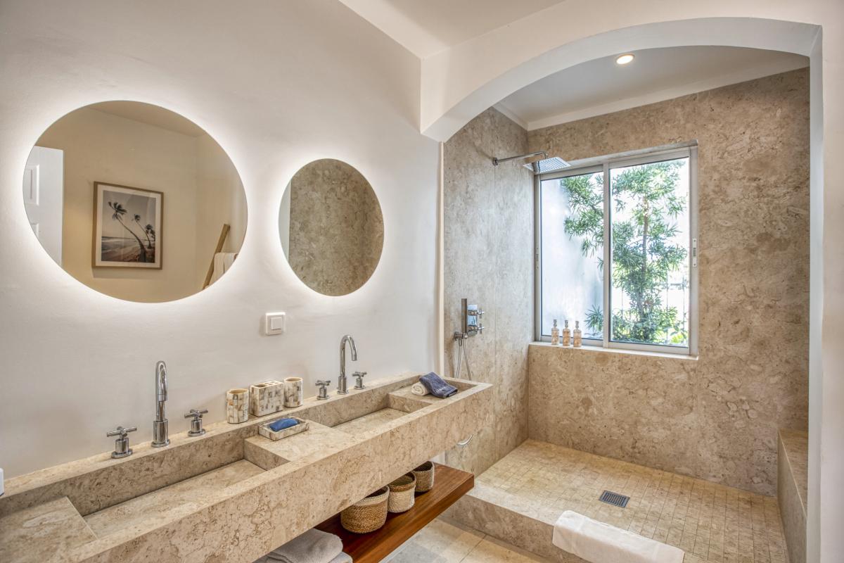 24 Location villa Terres Basses Saint Martin_sdb 2